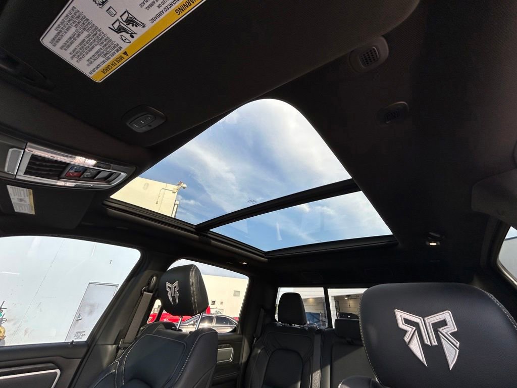Used 2022 RAM 1500 Big Horn AWD/4WD image 11