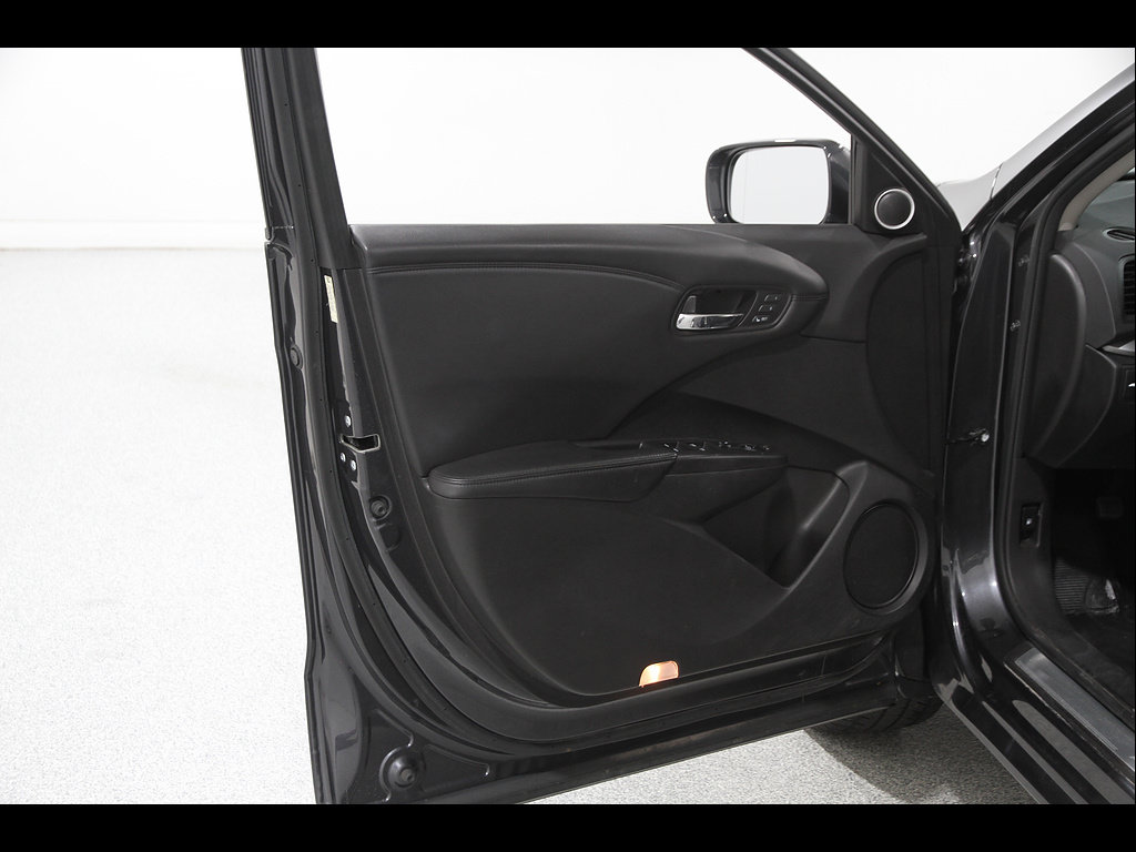 Used 2015 Acura RDX AWD w/ Technology Package image 4
