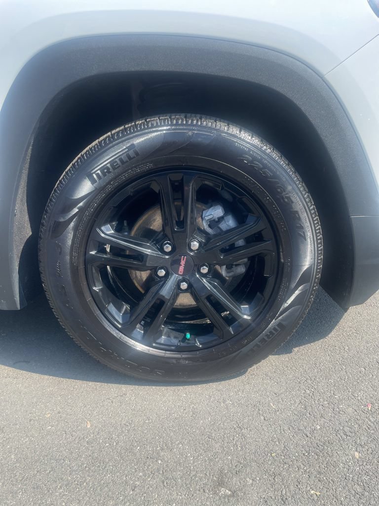 Used 2022 GMC Terrain AT4 w/ Infotainment Package II AWD/4WD image 12