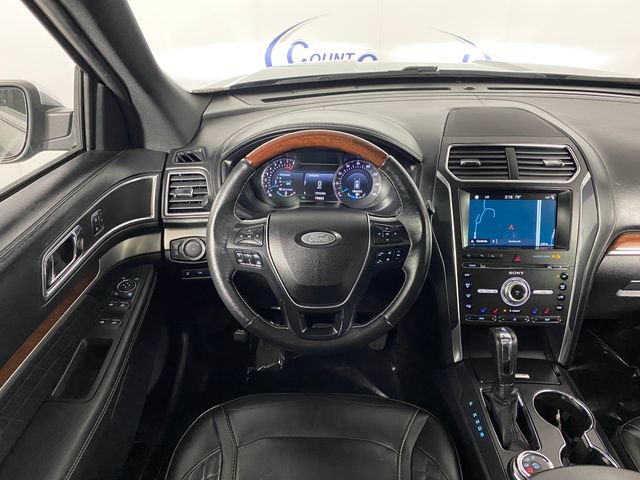 Used 2018 Ford Explorer Platinum AWD/4WD image 15