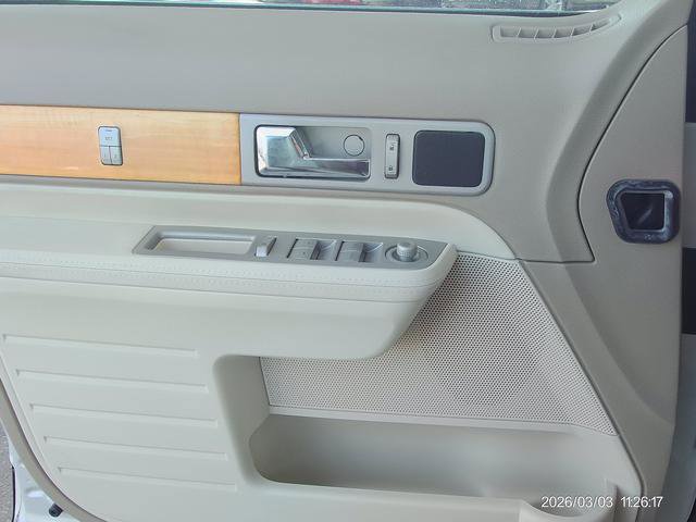 Used 2007 Lincoln MKX 2WD image 15