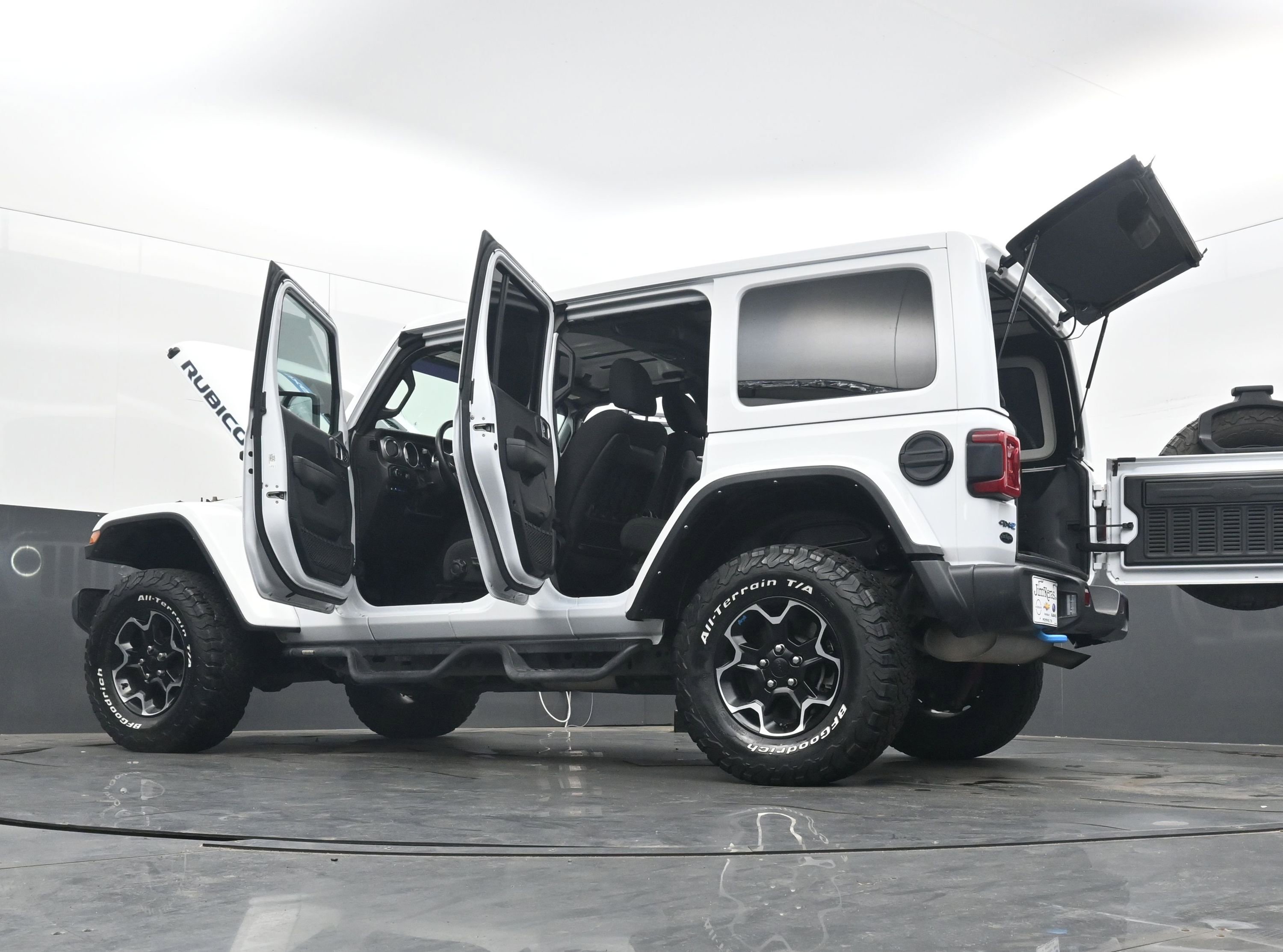 Used 2023 Jeep Wrangler Unlimited Rubicon 4xe w/ Cold Weather Group image 46