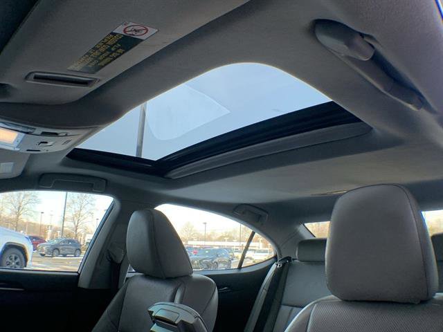 Used 2016 Lexus ES 350 image 22