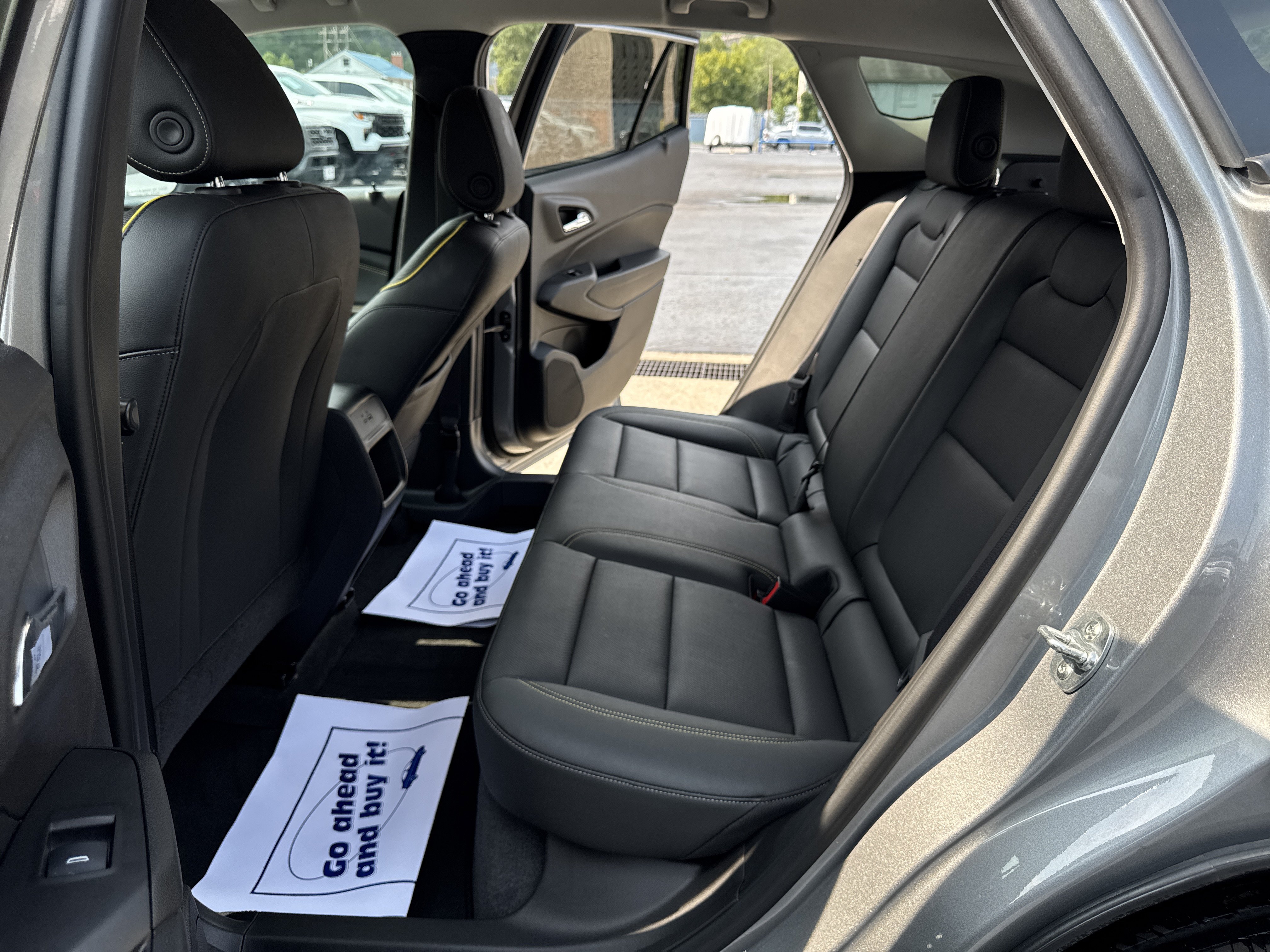 Used 2025 Chevrolet Trax ACTIV w/ Driver Confidence Package FWD image 26