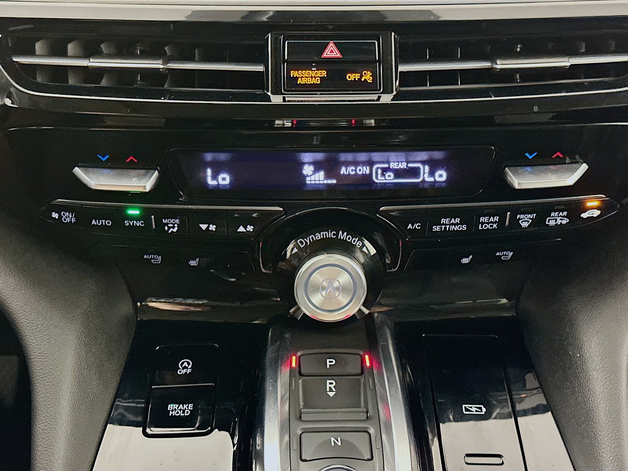 Used 2024 Acura MDX SH-AWD image 22