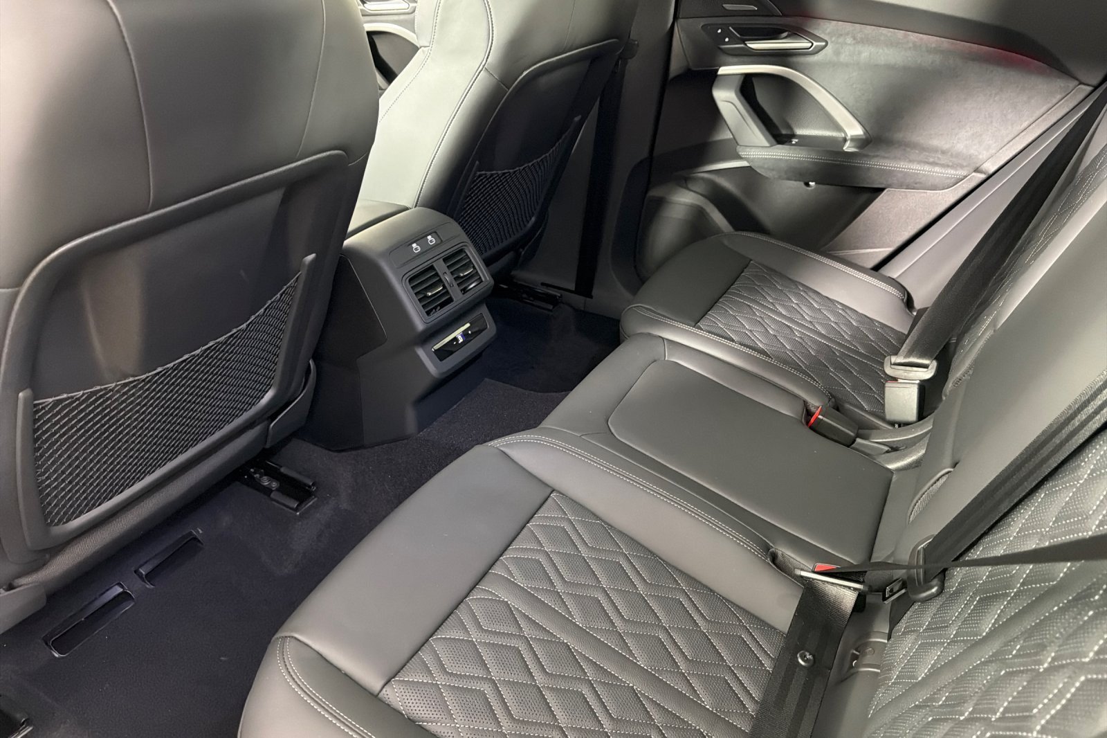 New 2026 Audi SQ5 Premium Plus AWD/4WD image 11