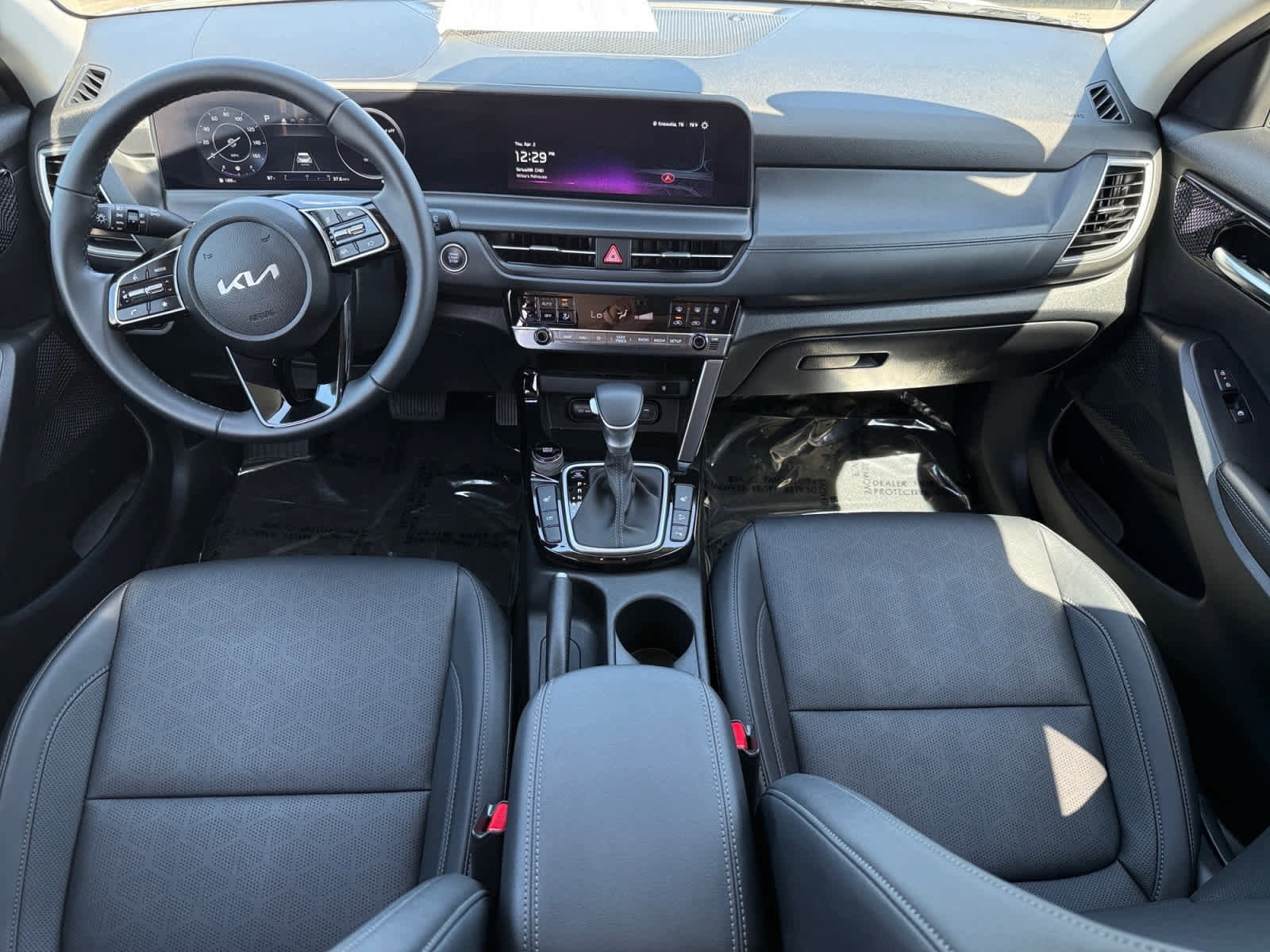 Used 2025 Kia Seltos EX w/ EX Sunroof Package image 12