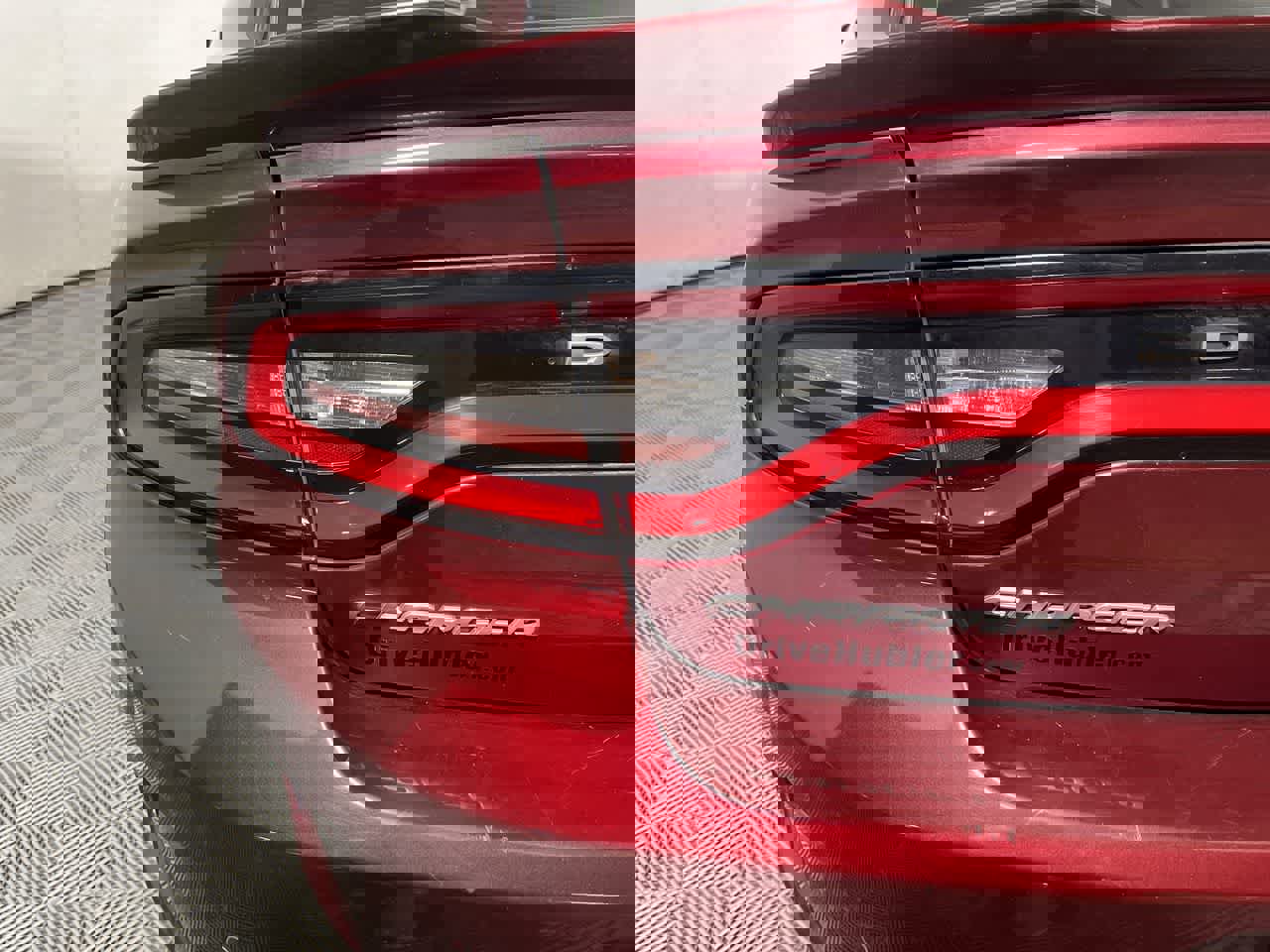 Used 2019 Dodge Charger GT image 11