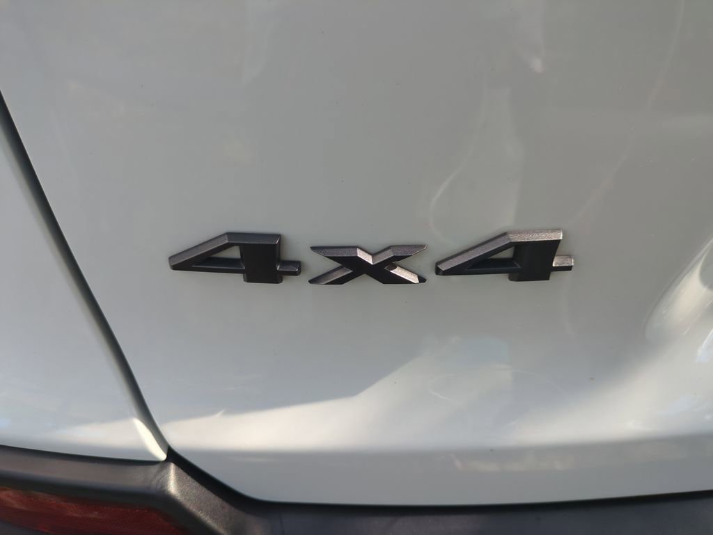 Certified 2022 Jeep Cherokee Trailhawk image 13