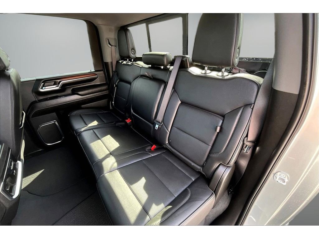 Used 2024 GMC Sierra 2500 Denali w/ Denali Reserve Package AWD/4WD image 19