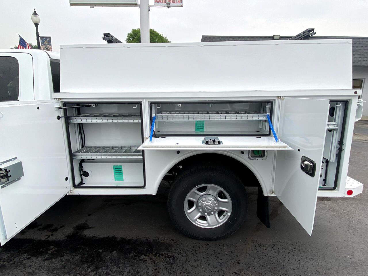 Used 2024 RAM 3500 Tradesman w/ Safety Group image 8