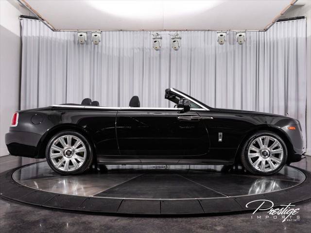 Used 2018 Rolls-Royce Dawn RWD image 22