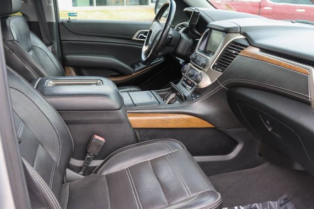 Used 2020 GMC Yukon XL Denali AWD/4WD image 18