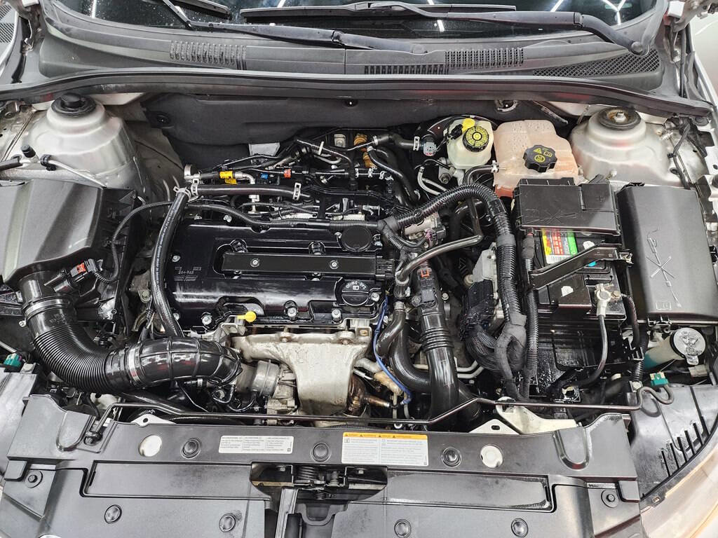 Used 2015 Chevrolet Cruze LTZ image 21