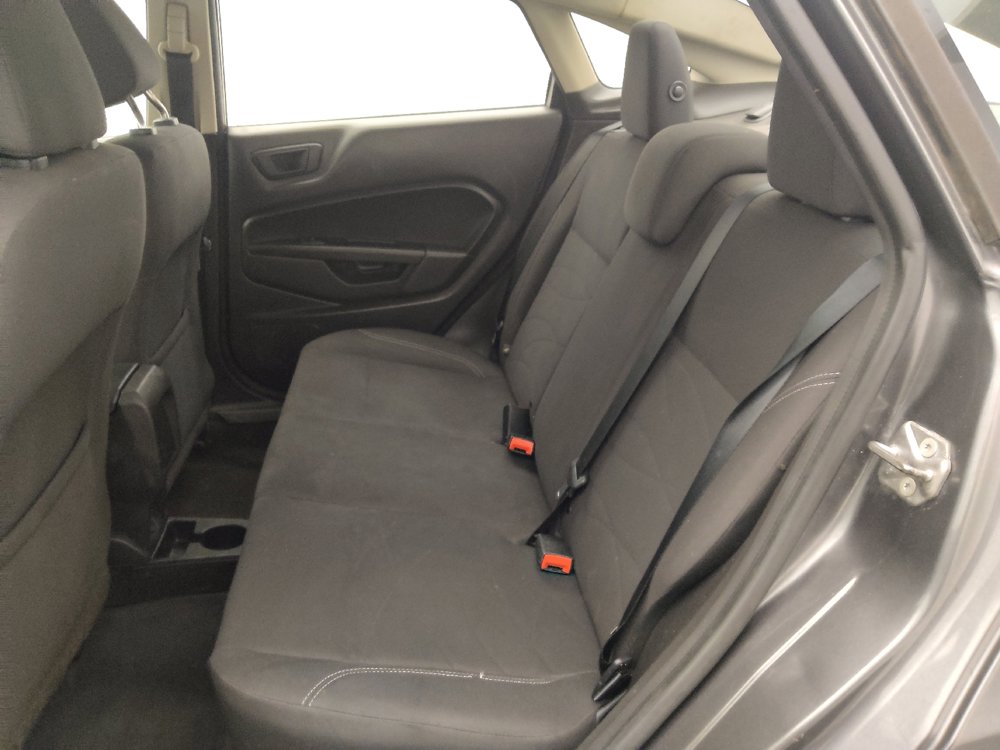 Used 2019 Ford Fiesta SE FWD image 18