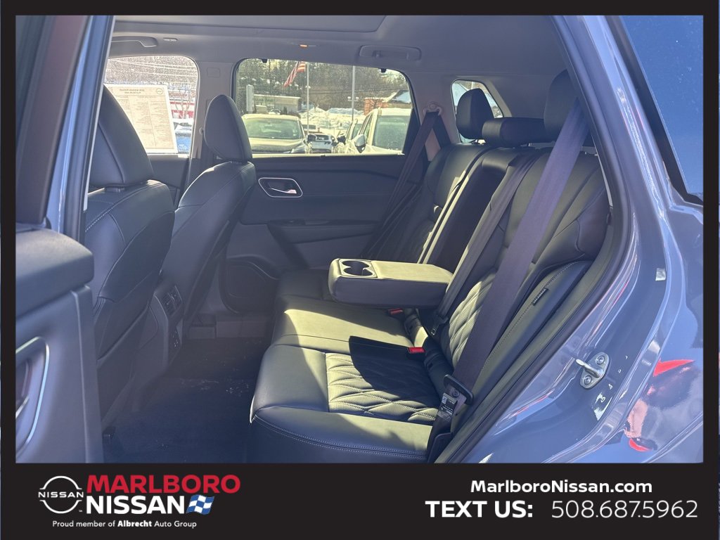 New 2026 Nissan Rogue Platinum w/ Platinum Premium Package image 16