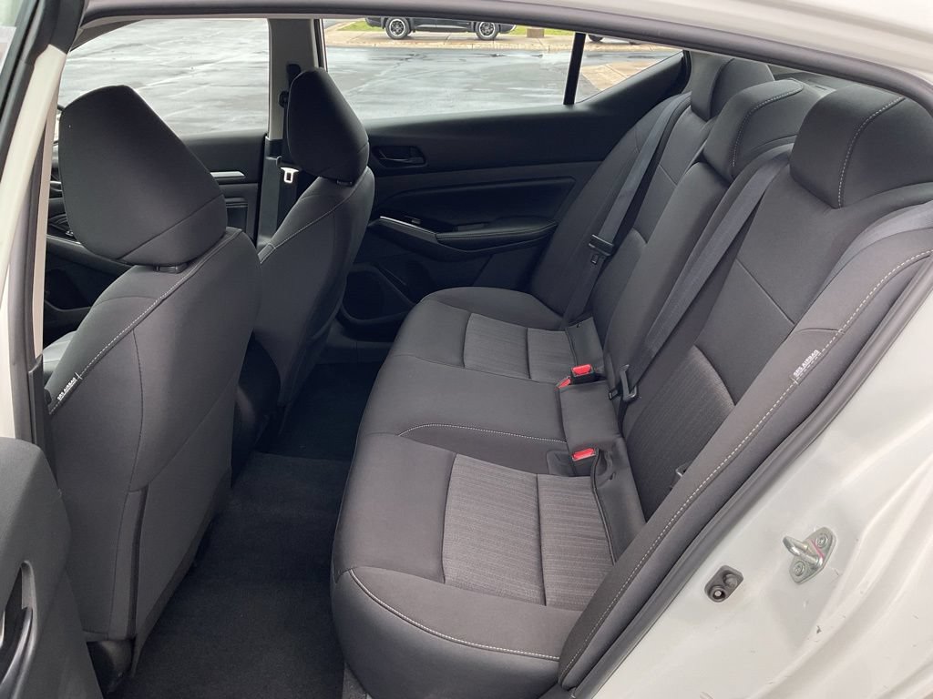 Used 2023 Nissan Altima 2.5 SV w/ SV Premium Package AWD/4WD image 21