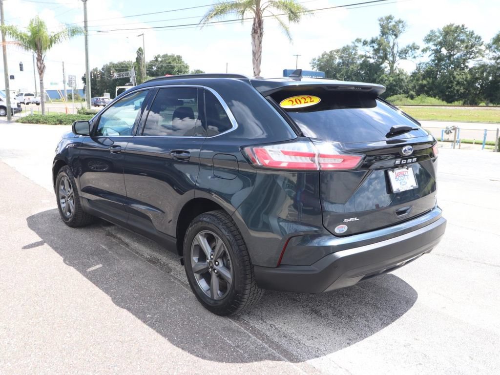Used 2022 Ford Edge SEL w/ Sport Appearance Package AWD/4WD image 8