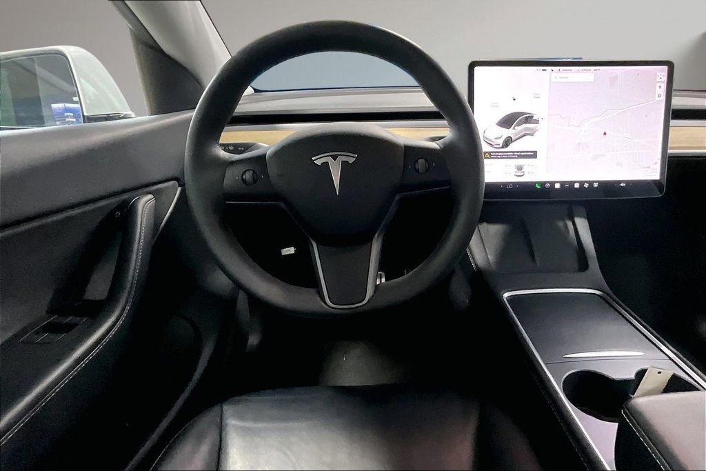 Used 2022 Tesla Model Y Performance AWD/4WD image 9