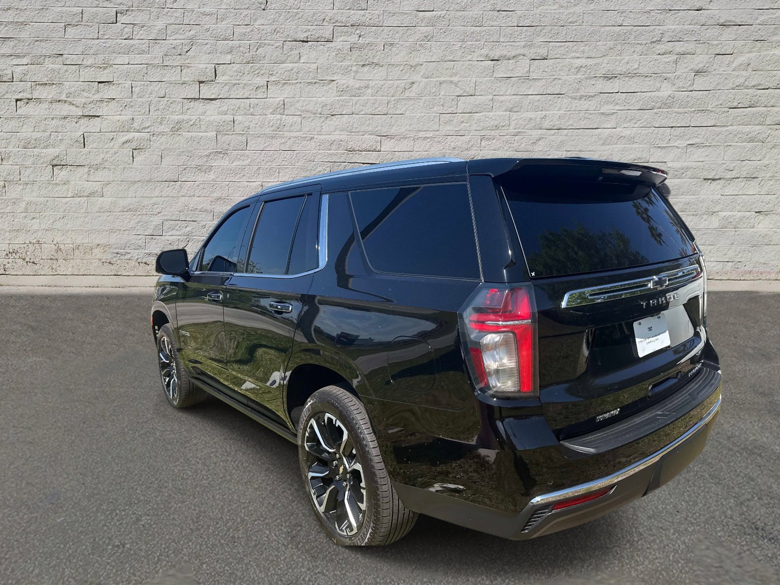 Used 2023 Chevrolet Tahoe Premier AWD/4WD image 7