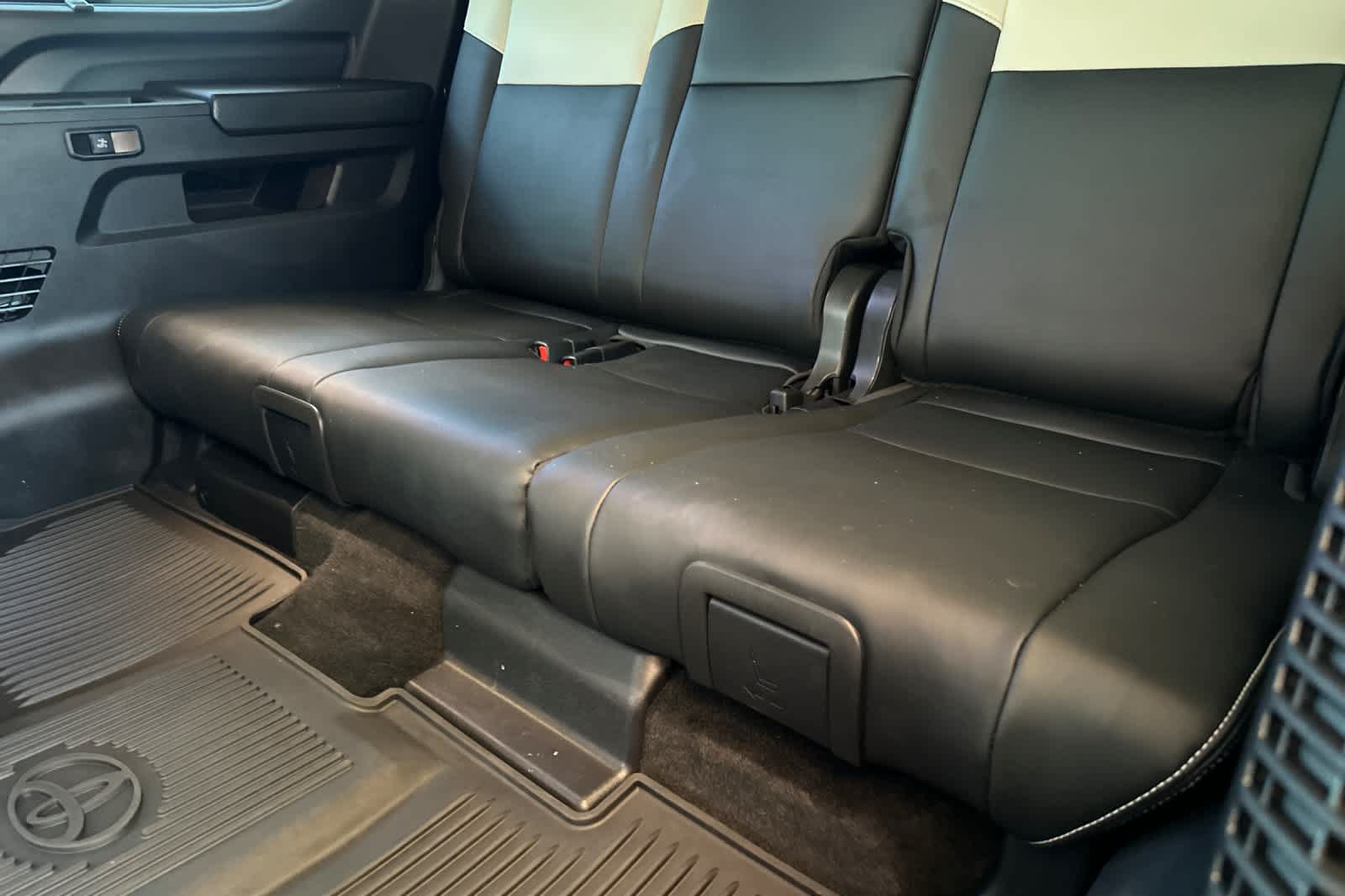 Used 2024 Toyota Sequoia Capstone AWD/4WD image 16