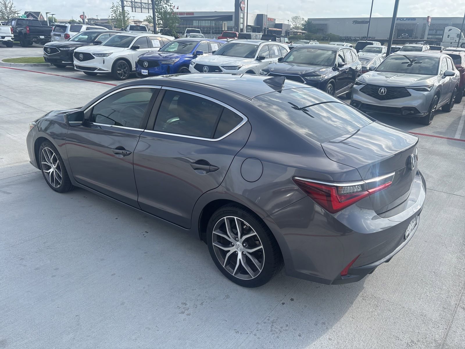 Used 2019 Acura ILX w/ Premium Package image 3