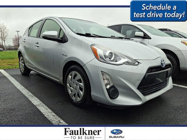 Used 2015 Toyota Prius C Two video 1