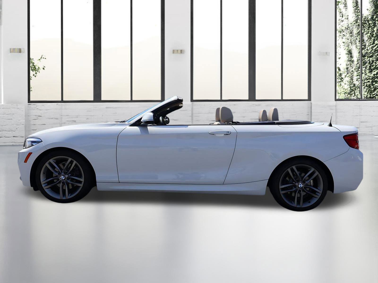 Used 2019 BMW 230i Convertible w/ M Sport Package RWD image 2