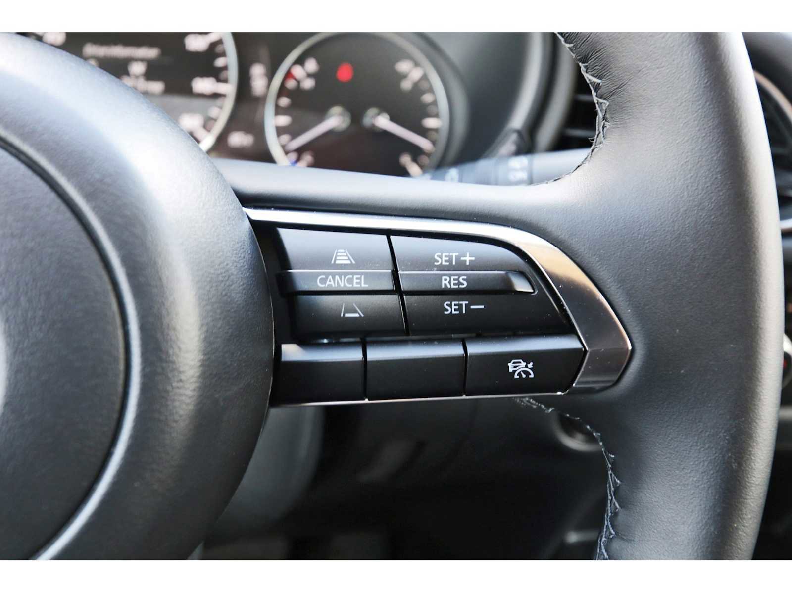 Certified 2025 MAZDA CX-30 AWD 2.5 S w/ Select Sport Pkg image 16