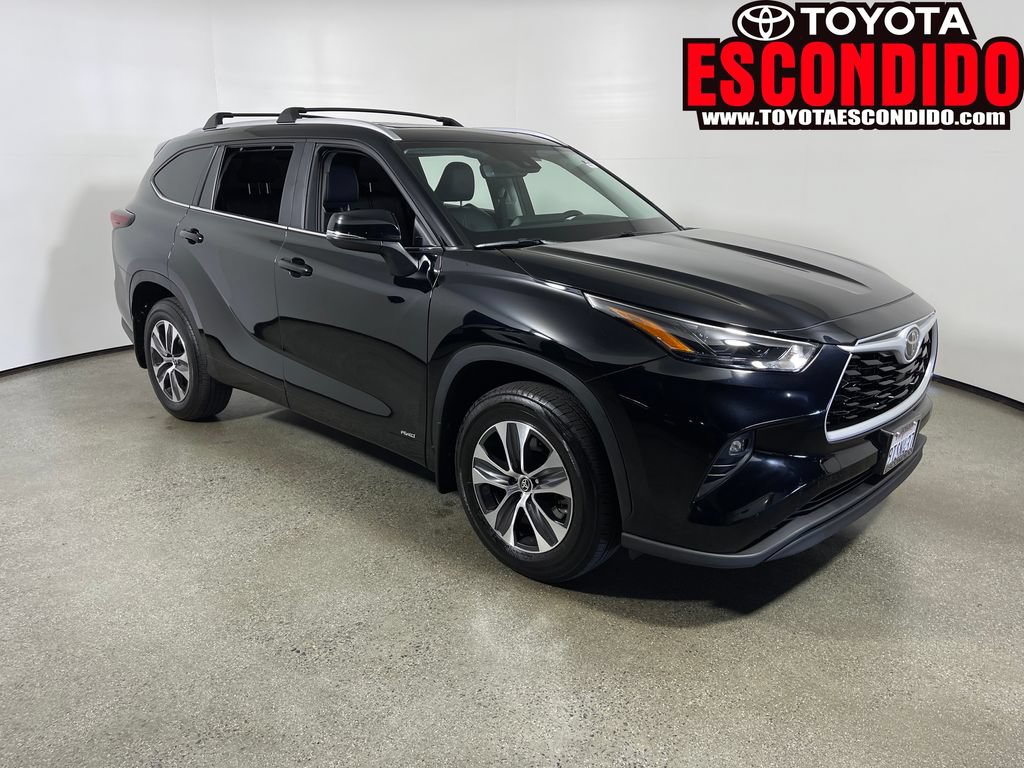 Used 2025 Toyota Highlander XLE AWD/4WD 360° Tour