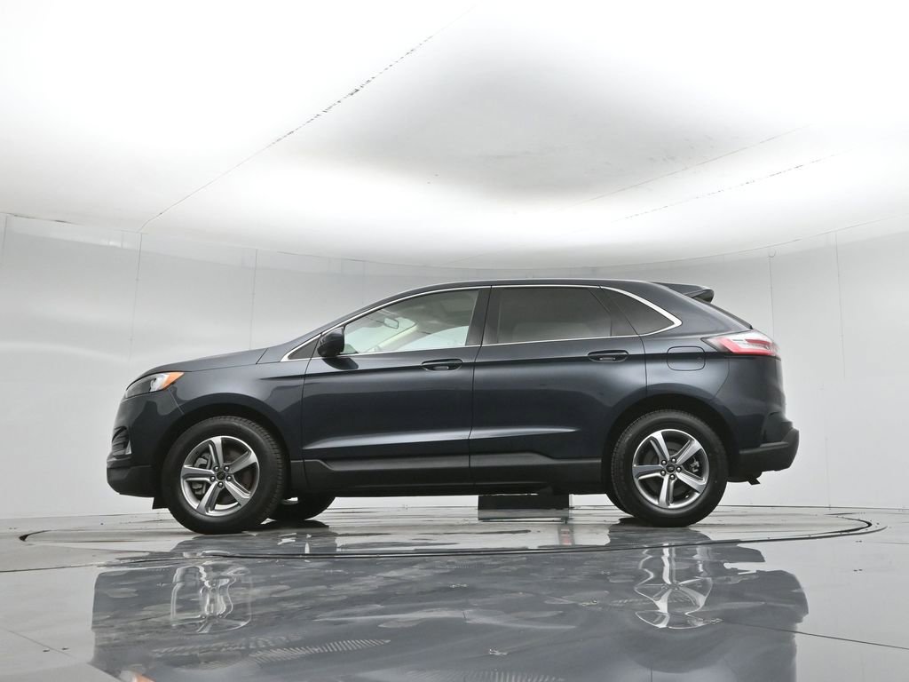 Certified 2023 Ford Edge SEL w/ Convenience Package AWD/4WD image 8