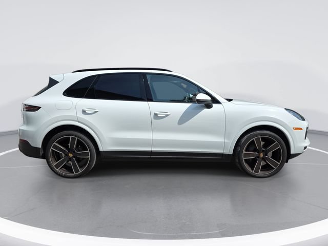 Used 2020 Porsche Cayenne S AWD/4WD image 3
