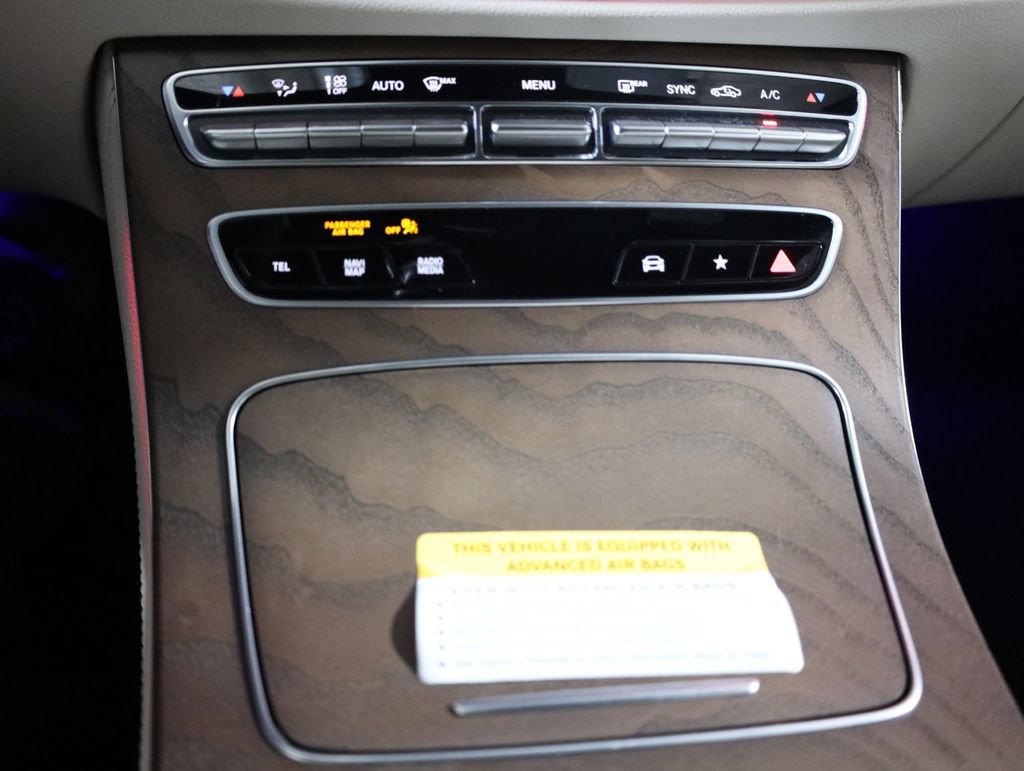 Used 2023 Mercedes-Benz E 350 4MATIC Sedan image 26