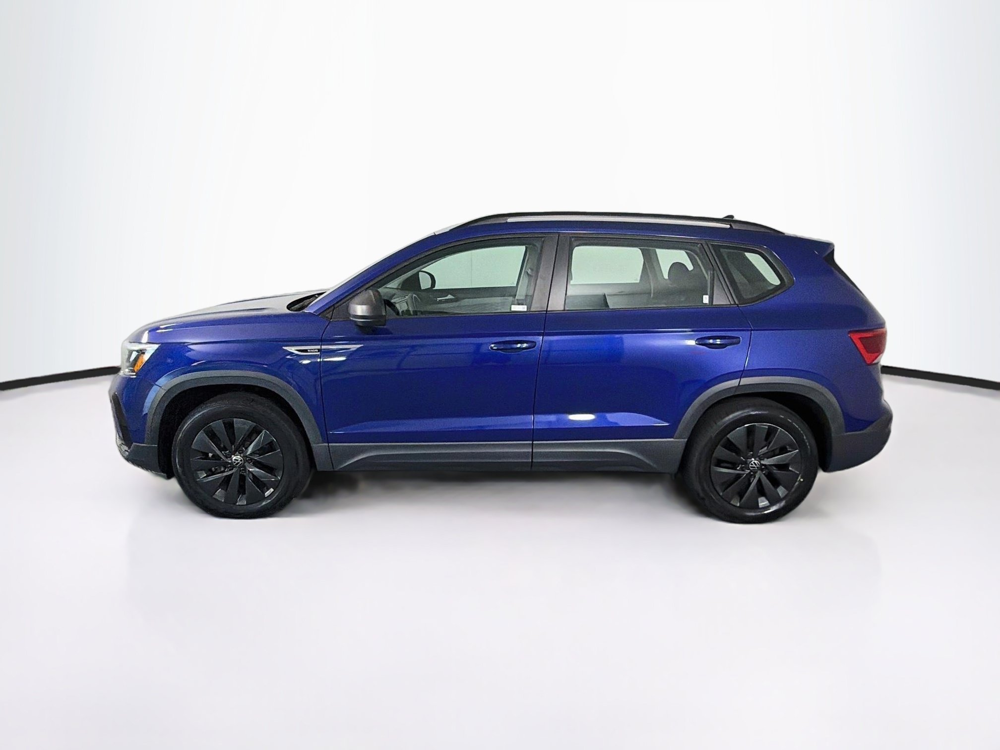 Used 2022 Volkswagen Taos S AWD/4WD image 4