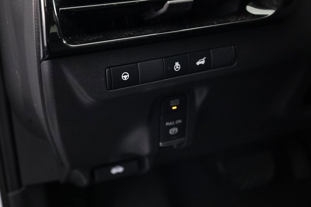 Certified 2025 Nissan Murano SL image 14