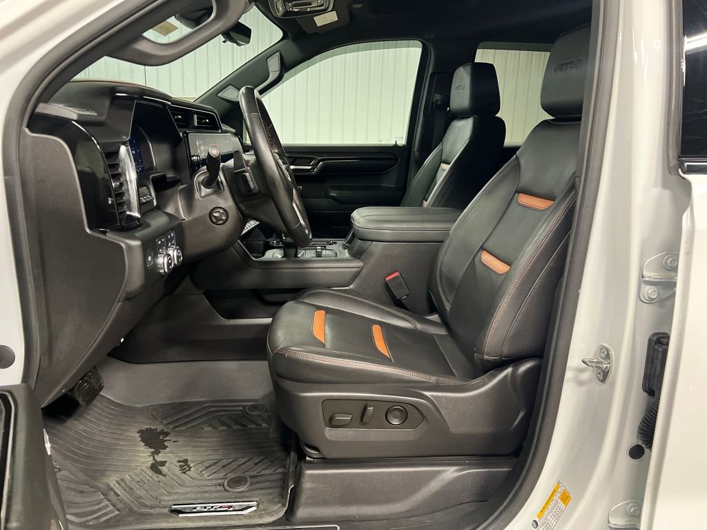 Certified 2023 GMC Sierra 1500 AT4 w/ AT4 Premium Package image 13