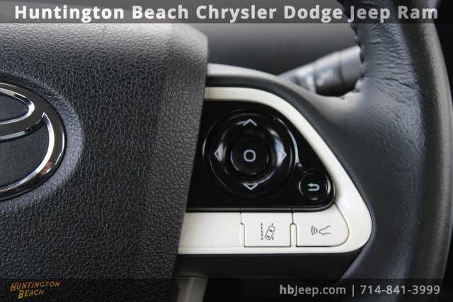 Used 2018 Toyota Prius Prime Plus image 17