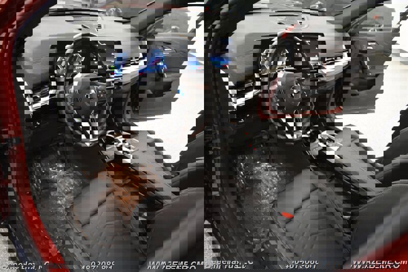 Used 2024 BMW X2 xDrive28i image 13