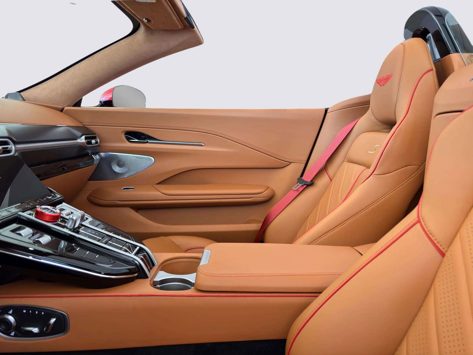 New 2026 Aston Martin V8 Vantage S image 18