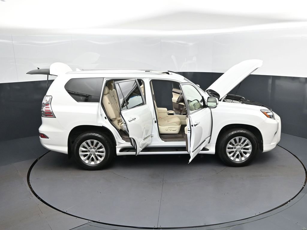 Used 2015 Lexus GX 460 w/ Premium Package AWD/4WD image 50