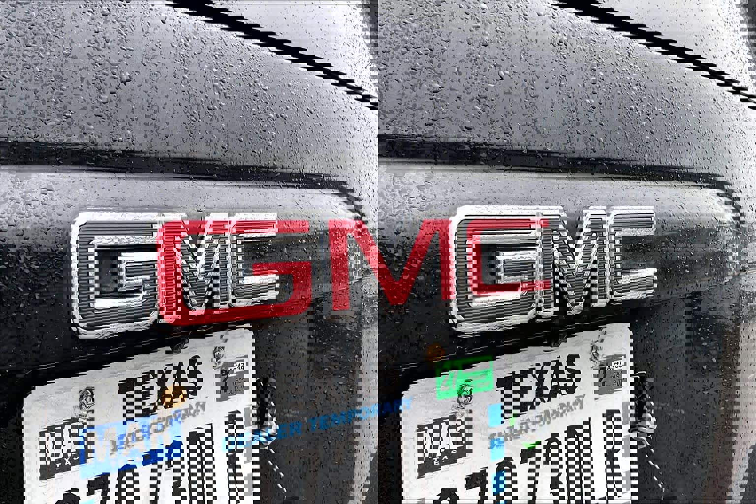 Used 2019 GMC Yukon SLT image 30