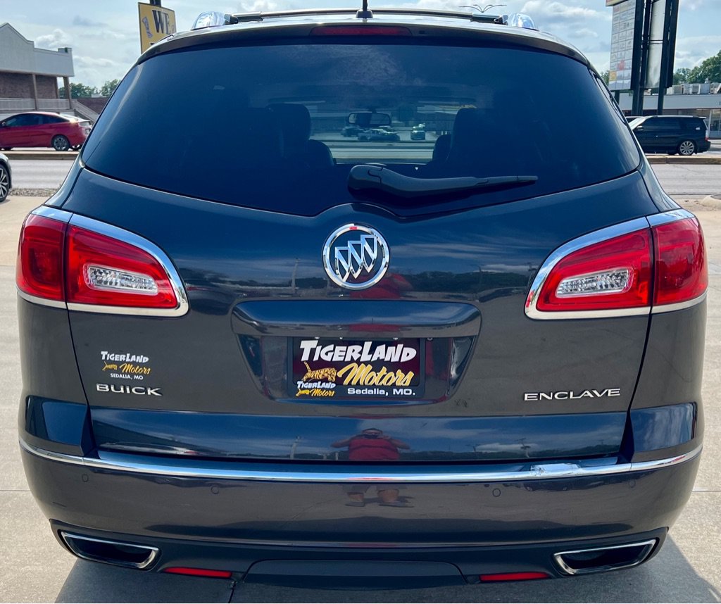 Used 2015 Buick Enclave Leather FWD image 6