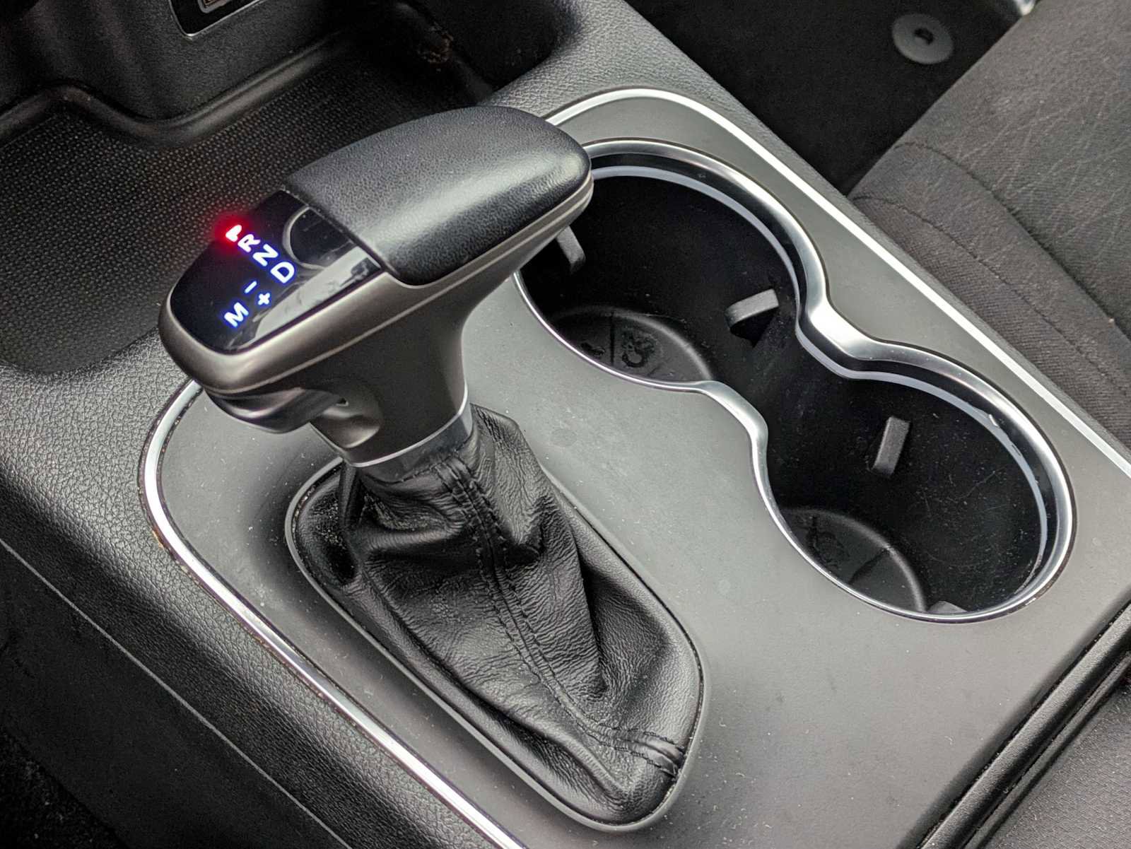 Used 2020 Dodge Durango SXT image 27