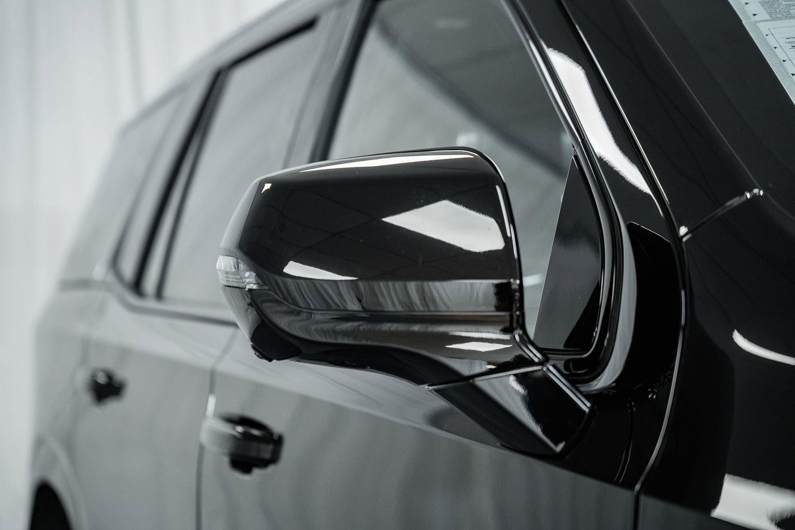 Used 2023 Cadillac Escalade V w/ LPO, Floor Liner Package image 21