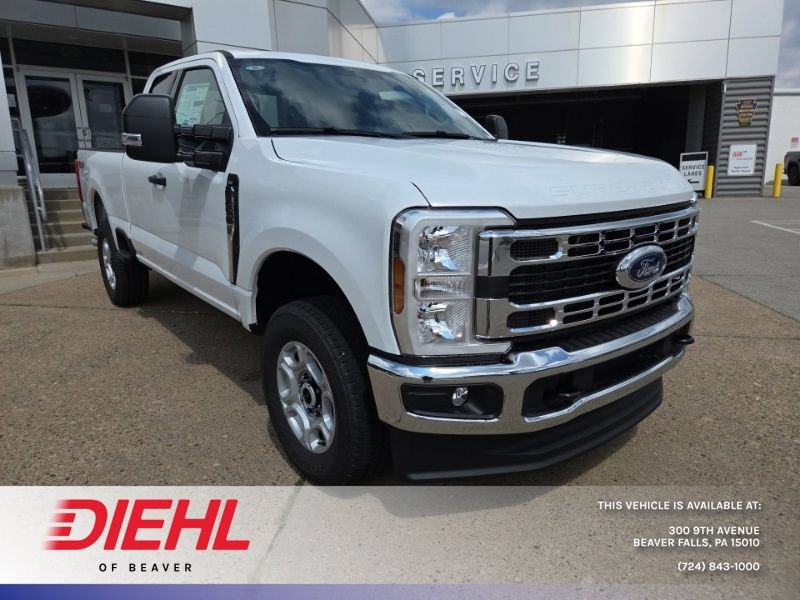 New 2026 Ford F250 XLT w/ FX4 Off-Road Package