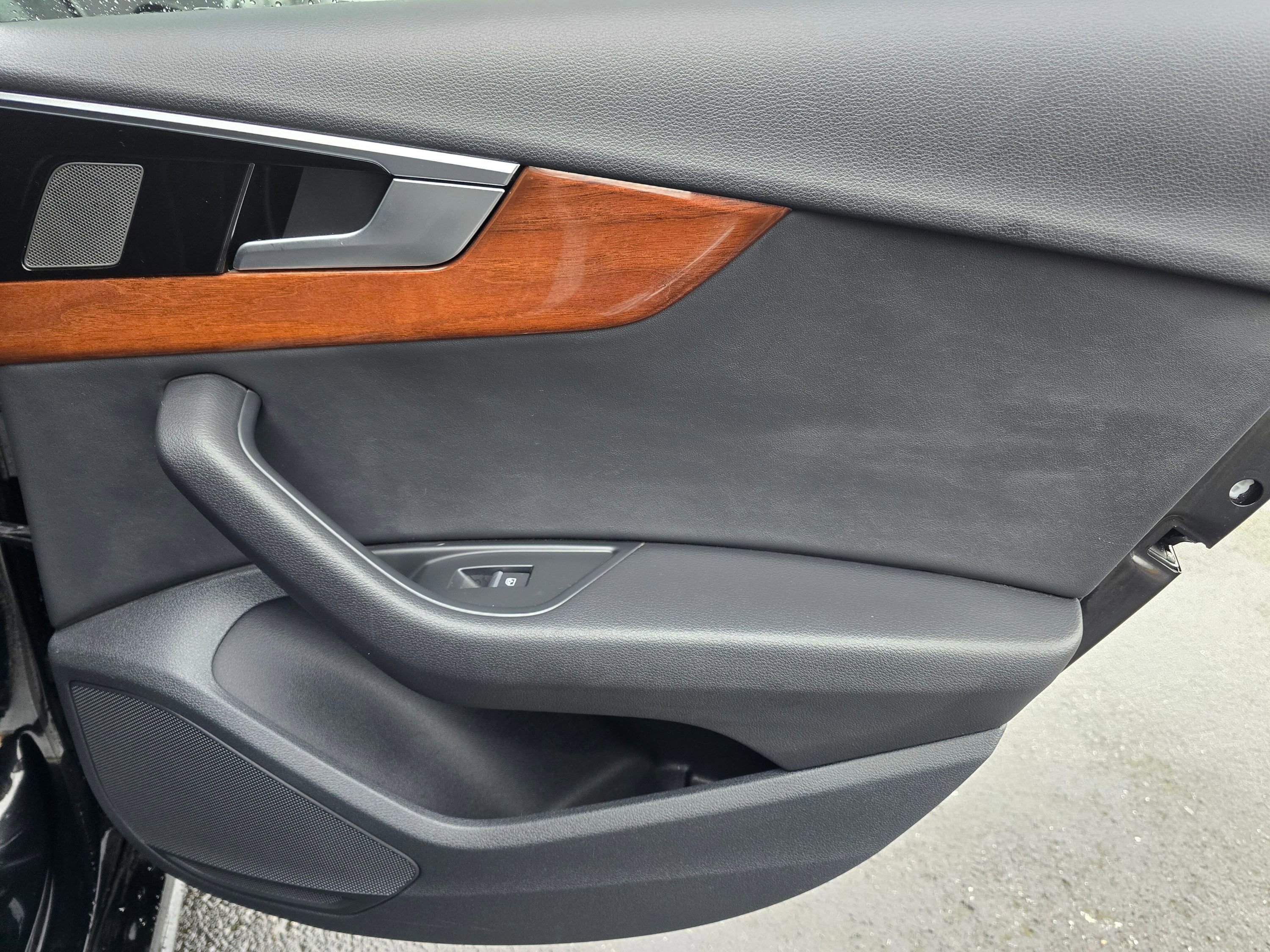 Used 2023 Audi A5 2.0T Premium w/ Convenience Package image 27