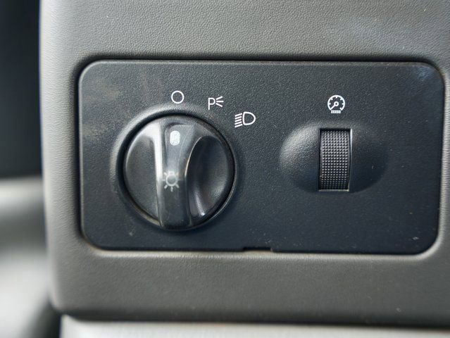 Used 2004 Ford F450 XL image 20
