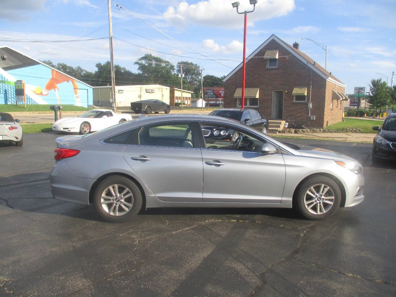 Used 2017 Hyundai Sonata SE image 9