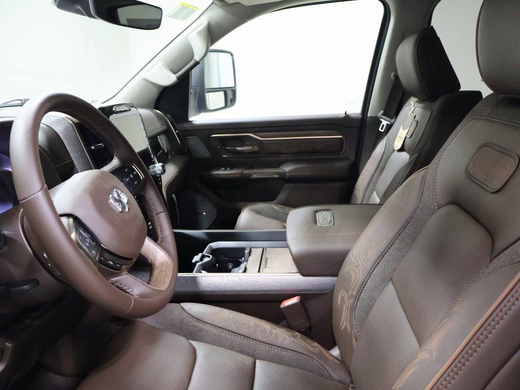 New 2026 RAM 1500 Limited w/ Off Road Group image 9