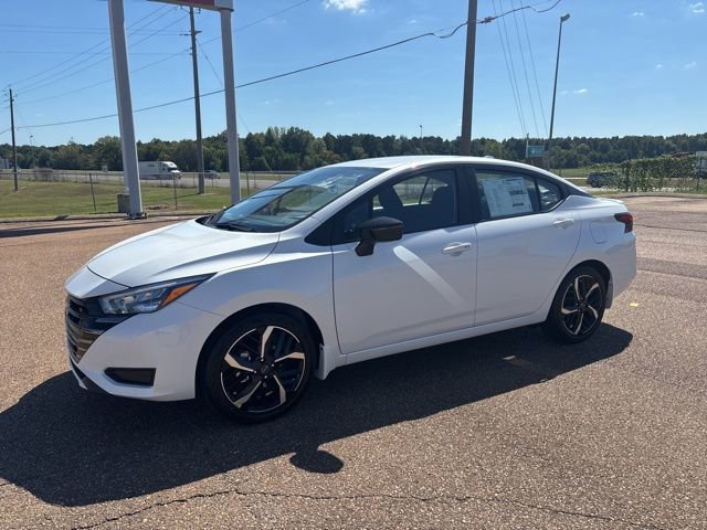 New 2025 Nissan Versa SR